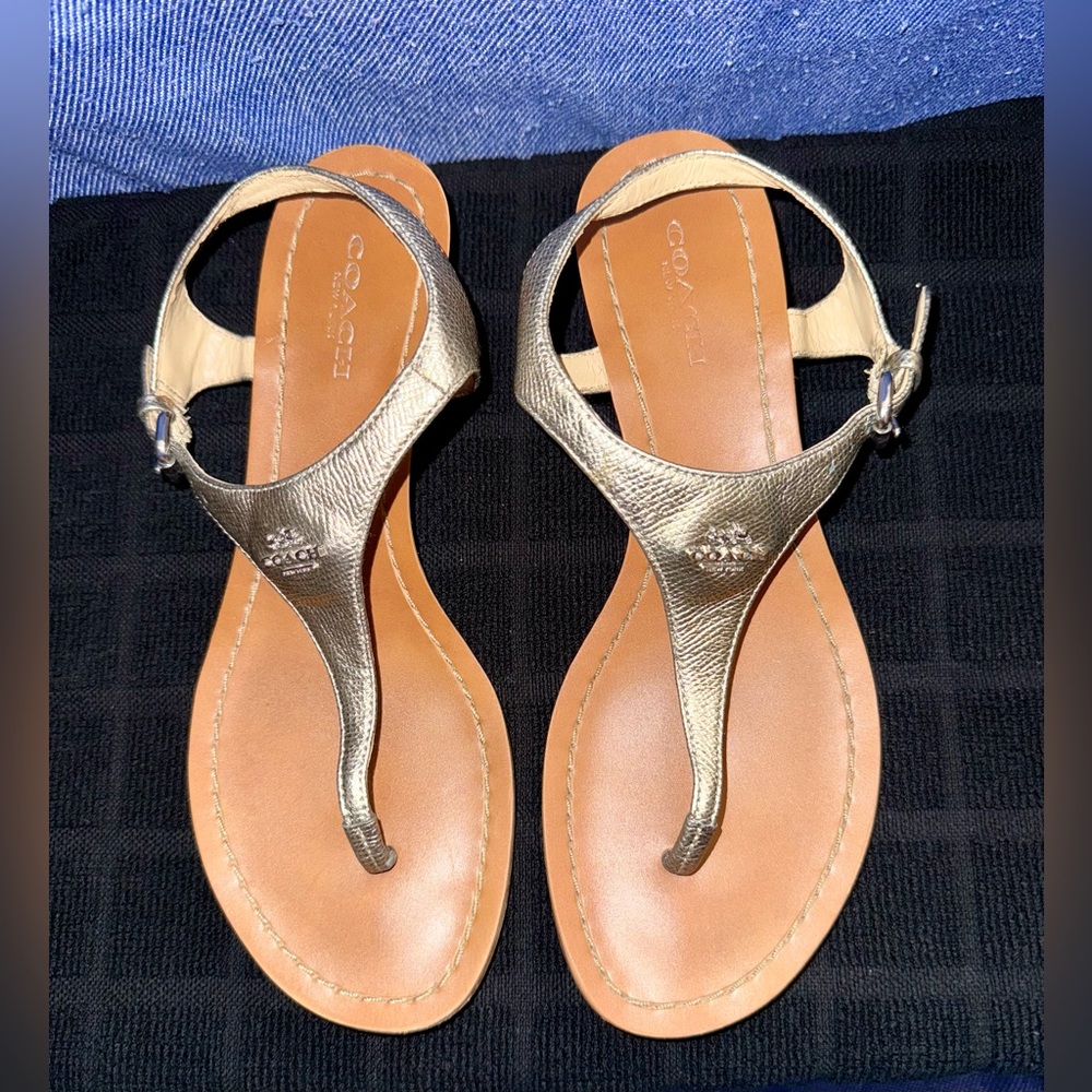 EUC Coach Women's Metallic Gold Sandals